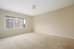 7071 W Touhy Ave, Niles, IL 60714 - Photo 14