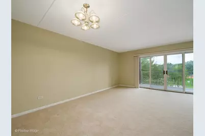 7071 W Touhy Avenue #408, Niles, IL 60714 - Photo 8