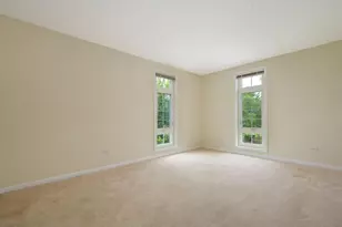 7071 W Touhy Ave, Niles, IL 60714 - Photo 12