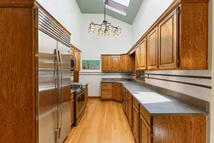 1543 N St Marys Rd, Green Oaks, IL 60048 - Photo 10