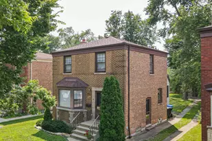 9932 S Maplewood Ave, Chicago, IL 60655 - Photo 1