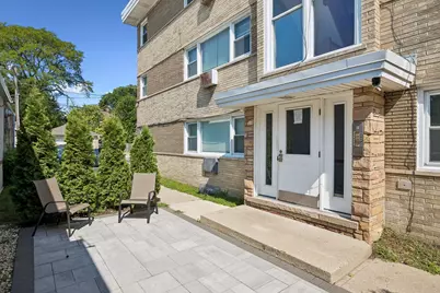 929 S Oak Park Avenue #3NE, Oak Park, IL 60304 - Photo 4