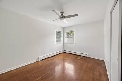 929 S Oak Park Avenue #3NE, Oak Park, IL 60304 - Photo 14