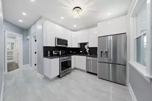7545 S Rhodes Ave, Chicago, IL 60619 - Photo 8