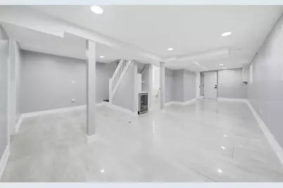 7545 S Rhodes Avenue, Chicago, IL 60619 - Photo 12