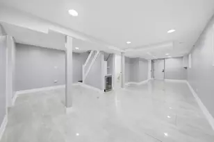 7545 S Rhodes Ave, Chicago, IL 60619 - Photo 12