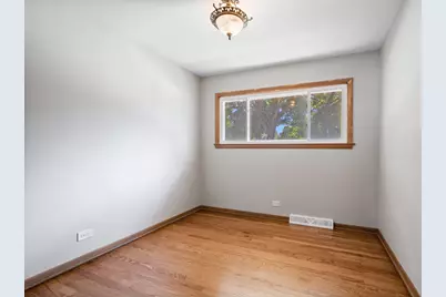 600 Florence Drive, Park Ridge, IL 60068 - Photo 12