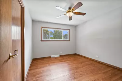 600 Florence Drive, Park Ridge, IL 60068 - Photo 14