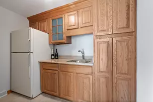 600 Florence Dr, Park Ridge, IL 60068 - Photo 22