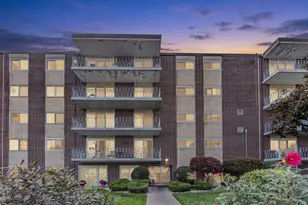2900 Maple Ave, Downers Grove, IL 60515 - Photo 1