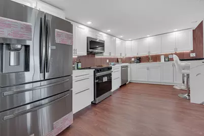 2900 Maple Avenue #19E, Downers Grove, IL 60515 - Photo 4