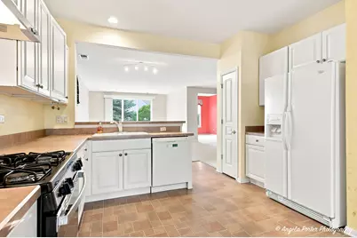 11796 Borhart Drive, Huntley, IL 60142 - Photo 8