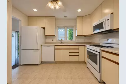 124 Harlem Avenue, Glenview, IL 60025 - Photo 8