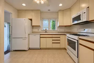 124 Harlem Ave, Glenview, IL 60025 - Photo 8