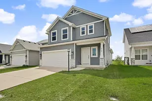3139 Palmer Dr, Champaign, IL 61822 - Photo 2