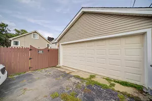 8043 Salisbury Ave, Lyons, IL 60534 - Photo 22