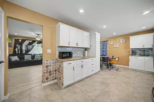 8043 Salisbury Ave, Lyons, IL 60534 - Photo 4