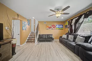 8043 Salisbury Ave, Lyons, IL 60534 - Photo 2