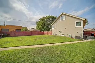 8043 Salisbury Ave, Lyons, IL 60534 - Photo 24