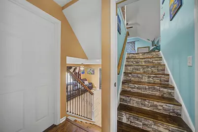 8043 Salisbury Avenue, Lyons, IL 60534 - Photo 16
