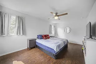 8043 Salisbury Ave, Lyons, IL 60534 - Photo 10