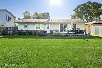 6 Ridgewood Road, Elk Grove Village, IL 60007 - Photo 20