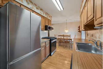 1086 Hickory Lane, Elk Grove Village, IL 60007 - Photo 12