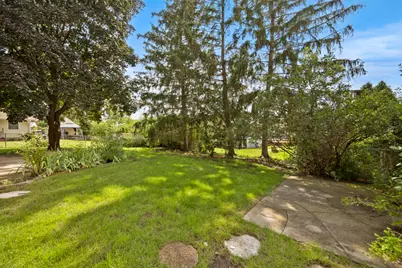 1086 Hickory Lane, Elk Grove Village, IL 60007 - Photo 22
