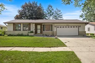 1086 Hickory Ln, Elk Grove Village, IL 60007 - Photo 24
