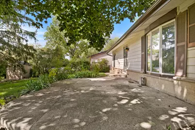 1086 Hickory Lane, Elk Grove Village, IL 60007 - Photo 20