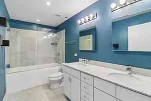 860 W Blackhawk St, Chicago, IL 60642 - Photo 24