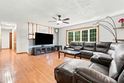 105 Spruce Drive, Colona, IL 61241 - Photo 4