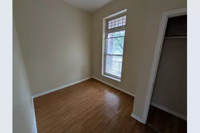 1106 W Taylor Street #2nd-Flr, Chicago, IL 60607 - Photo 6