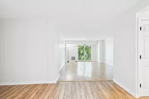 9514 W Lawrence Ave, Schiller Park, IL 60176 - Photo 10