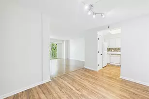 9514 W Lawrence Ave, Schiller Park, IL 60176 - Photo 14