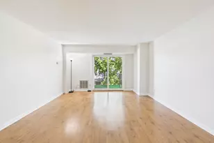 9514 W Lawrence Ave, Schiller Park, IL 60176 - Photo 2