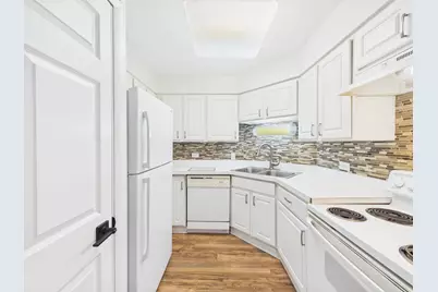 9514 W Lawrence Avenue #2406, Schiller Park, IL 60176 - Photo 18