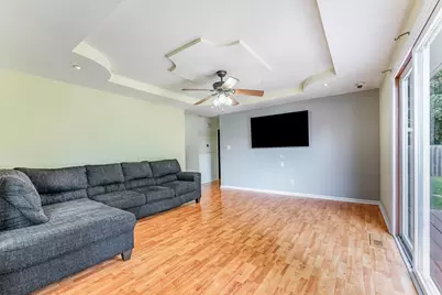 1721 Daisy Street, Aurora, IL 60505 - Photo 6