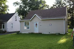 15251 Kilbourne Ave, Midlothian, IL 60445 - Photo 1