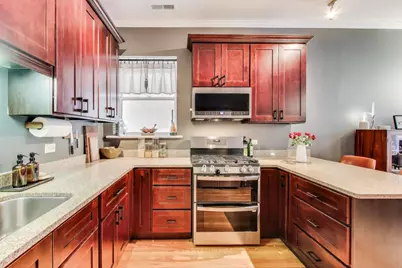 2837 N Burling Street #1S, Chicago, IL 60657 - Photo 6