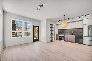 3701 W Dickens Ave, Chicago, IL 60647 - Photo 2