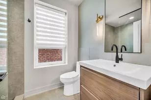 3701 W Dickens Ave, Chicago, IL 60647 - Photo 10