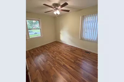 415 Krause Avenue, Streamwood, IL 60107 - Photo 10