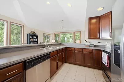 100 N River Lane #401, Geneva, IL 60134 - Photo 12
