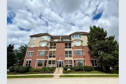 100 N River Lane #401, Geneva, IL 60134 - Photo 1