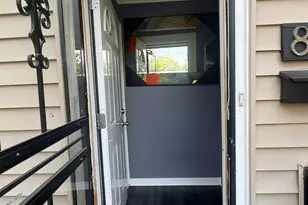 8041 S Woodlawn Ave, Chicago, IL 60619 - Photo 2