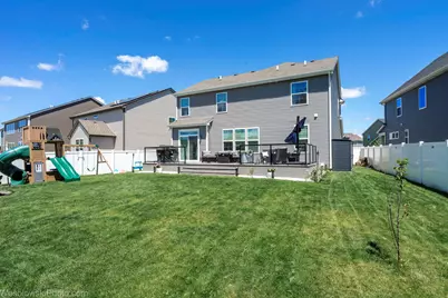321 S Pointe Avenue, South Elgin, IL 60177 - Photo 24