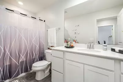 321 S Pointe Avenue, South Elgin, IL 60177 - Photo 18