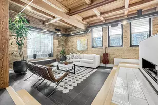 811 W Aldine Ave, Chicago, IL 60657 - Photo 4