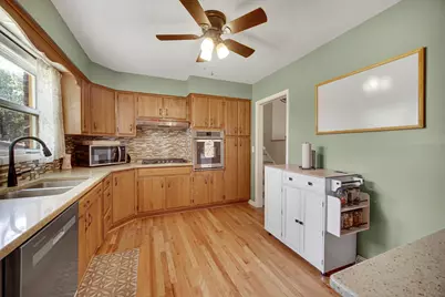 205 Sharon Drive, Sleepy Hollow, IL 60118 - Photo 14